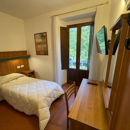 Hotel Rifugio La Foresta Vallombrosa Buitenkant foto